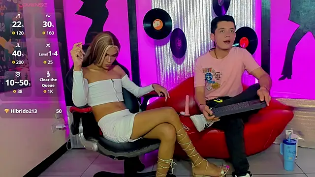 alejandra and james online show from March 7, 12:35 pm