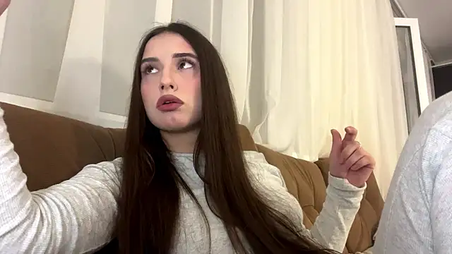 LunaTune online show from March 29, 8:09 pm