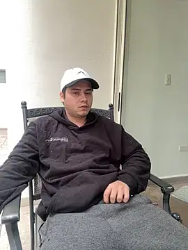 tato15152 online show from April 8, 9:04 pm