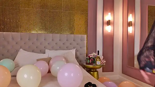 KiraProsper online show from March 23, 6:17 am