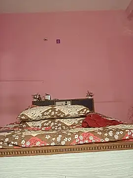 Snapshot of Yours_dannyy chatting on June 5, 6:42 am Yours dannyy online show from June 5, 6:42 am