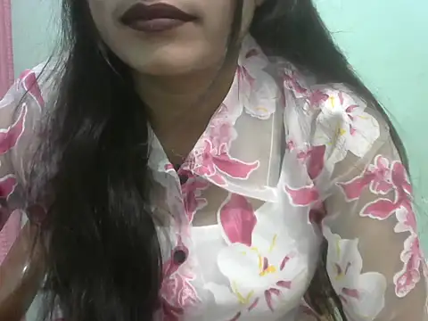 Lovely-Pandey online show from March 25, 5:30 pm