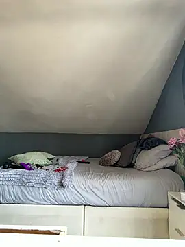 Snapshot of Saskia_xx chatting on June 22, 3:20 pm Saskia xx online show from June 22, 3:20 pm