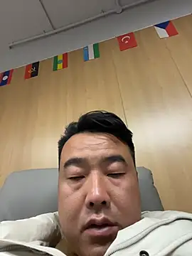 yingying001 online show from March 5, 10:33 am