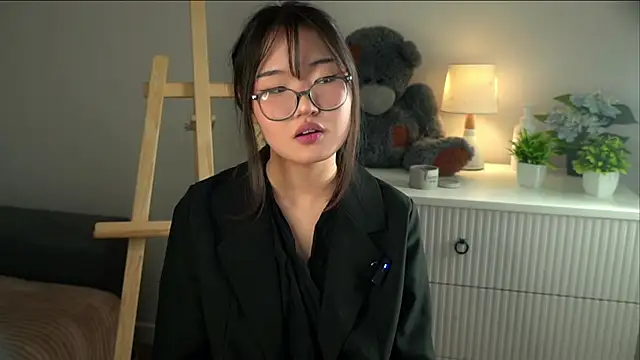 NelleMihalko online show from March 12, 11:27 am