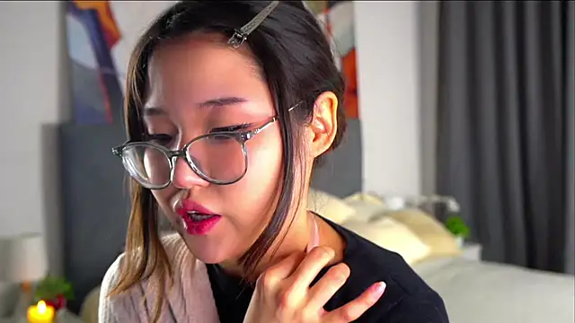 NelleMihalko online show from April 11, 11:58 am