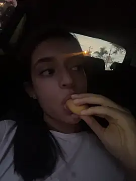 leilani X online show from March 25, 10:54 am