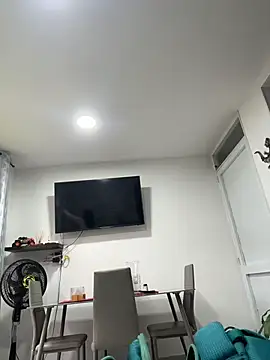 leilani X online show from April 5, 12:13 pm