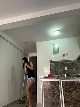 leilani X online show from April 14, 12:11 pm