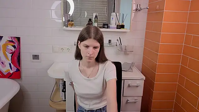 LeanStehlik online show from April 4, 10:57 am