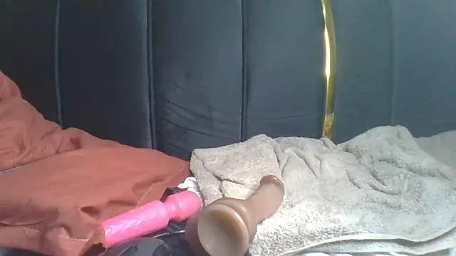 ndivhuwomuleya online show from April 2, 8:23 am