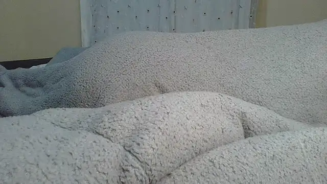 Snapshot of ndivhuwomuleya chatting on April 29, 5:33 am ndivhuwomuleya online show from April 29, 5:33 am