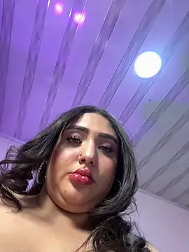 Selenee23 online show from June 2, 11:34 am