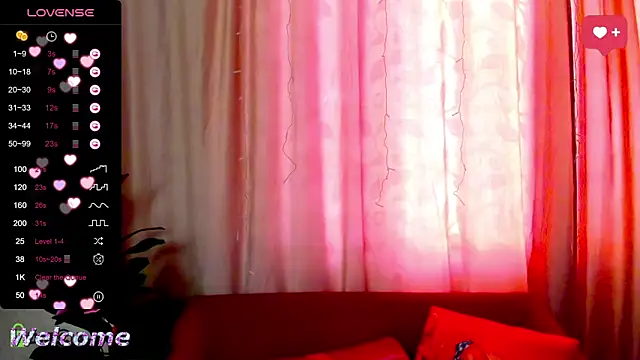 LilllyMoon online show from March 21, 2:05 am