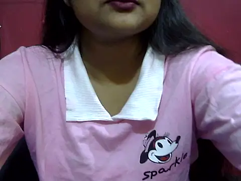 NayraG online show from March 20, 3:50 pm