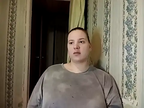 symmetryinvoid online show from April 13, 6:35 pm