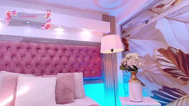 Shy Cherry  online show from April 12, 12:43 pm