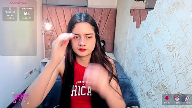 Zoe  Taylor   online show from March 27, 11:54 am