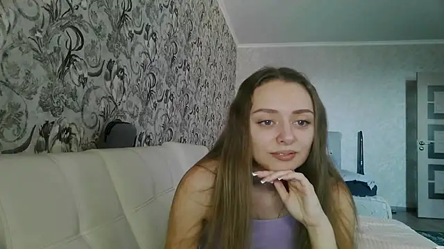 MysticGlimmer online show from March 25, 12:33 pm