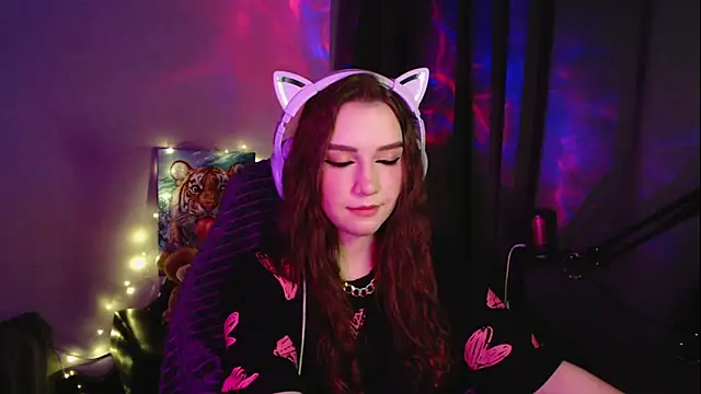 Celia Sensual  online show from April 17, 6:44 pm