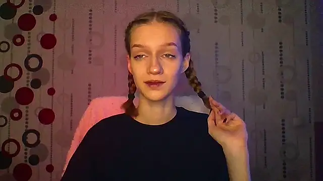 Snapshot of Chrissy_Joyful chatting on May 18, 4:07 am Chrissy Joyful online show from May 18, 4:07 am