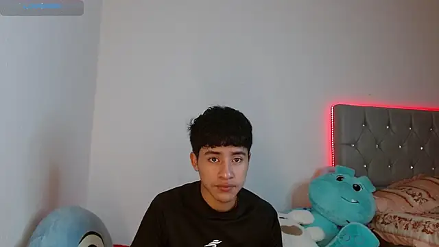 Sebas fire4 online show from April 4, 7:00 pm