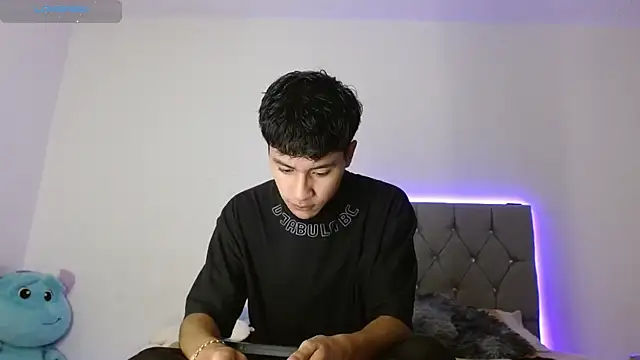 Sebas fire4 online show from May 24, 7:52 pm