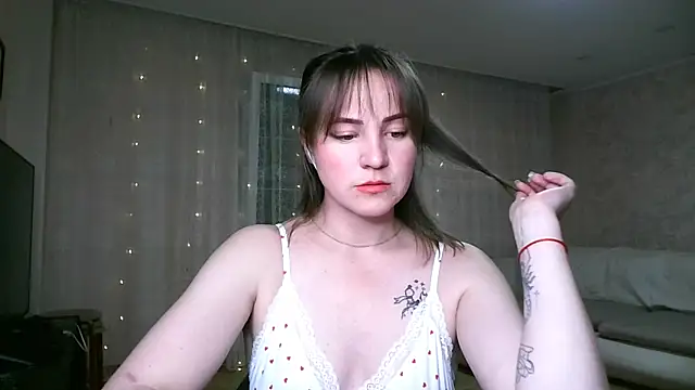 eliza sin online show from April 11, 7:51 pm