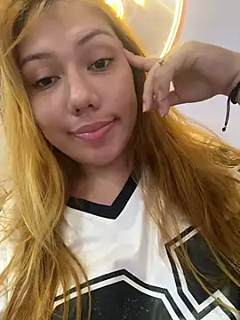 Lia Sterling online show from March 7, 9:34 pm