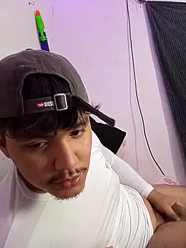 Motiking online show from March 11, 1:33 am