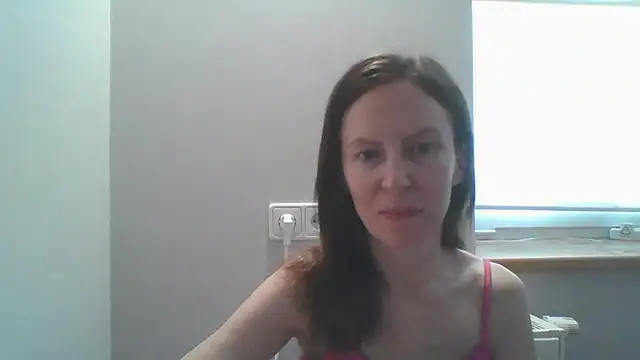 Snapshot of AnnaTight chatting on June 28, 8:20 am AnnaTight online show from June 28, 8:20 am