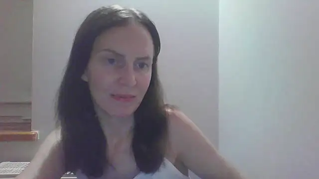 Snapshot of AnnaTight chatting on June 29, 7:14 pm AnnaTight online show from June 29, 7:14 pm