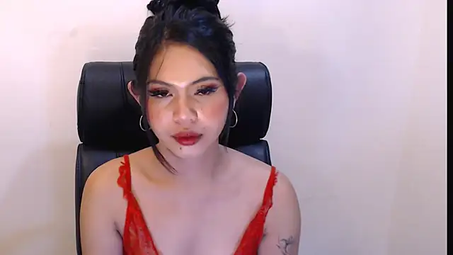 bigcock sassy69 online show from April 22, 2:18 pm