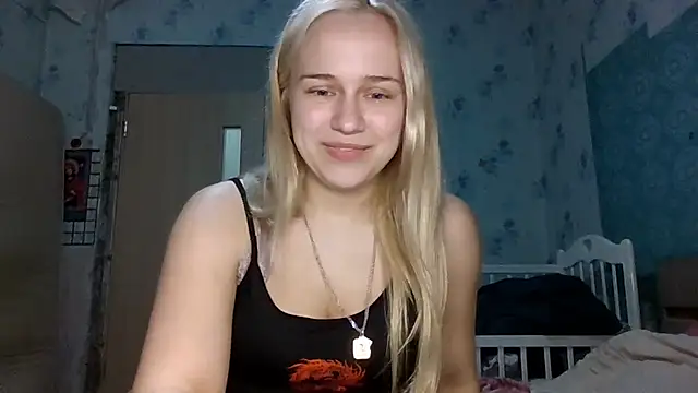 Barbie   girl online show from April 4, 3:53 pm