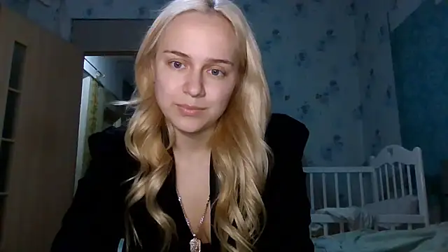 Barbie   girl online show from April 10, 4:23 pm