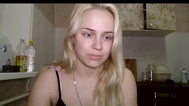 Barbie   girl online show from April 17, 8:23 pm