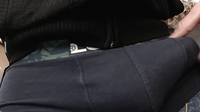 belle queue online show from March 26, 8:53 am