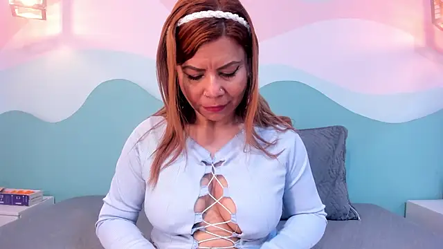 Snapshot of Corina_Taylor12 chatting on June 3, 12:41 pm Corina Taylor12 online show from June 3, 12:41 pm