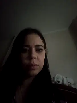 SaraRoushen online show from March 6, 6:04 pm