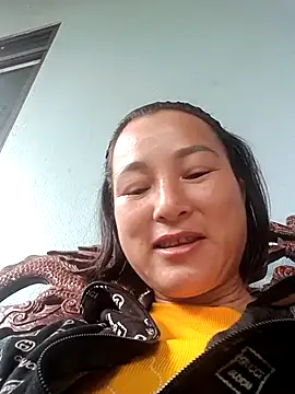 Snapshot of Yuhi3d chatting on August 3, 4:11 am Yuhi3d online show from August 3, 4:11 am