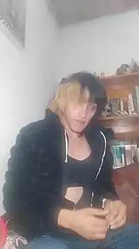 MakiMorningstar online show from March 31, 3:08 am