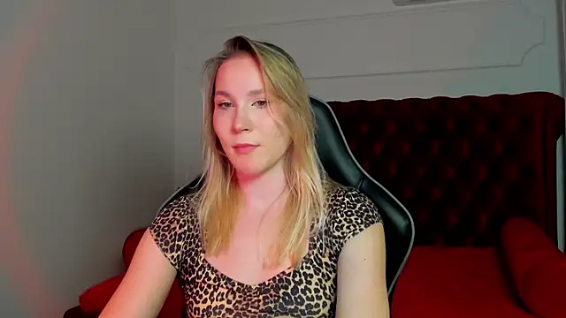 ElaraVoltage online show from March 30, 5:14 pm