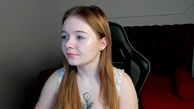 ElinaVale online show from March 23, 5:11 am