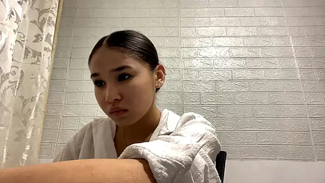 Snapshot of CatherineForbes chatting on April 29, 5:30 pm CatherineForbes online show from April 29, 5:30 pm