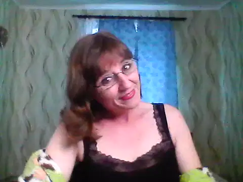 Alisaprice077 online show from May 31, 12:23 pm