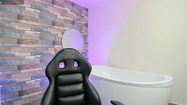 JUSTIN TAY1 online show from March 27, 11:43 am