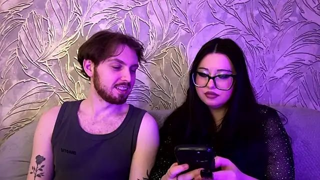 LunaWithAdrian online show from March 8, 1:03 am