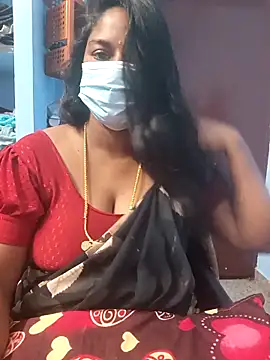 Snapshot of jothika45 chatting on May 10, 6:35 pm jothika45 online show from May 10, 6:35 pm