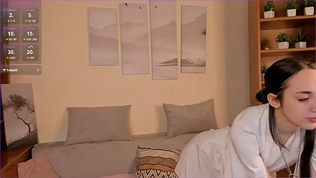 pearl sky online show from April 13, 9:09 pm