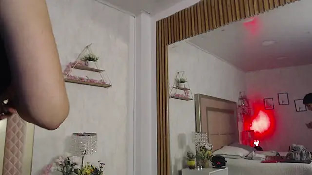 Madii  online show from April 20, 12:08 pm